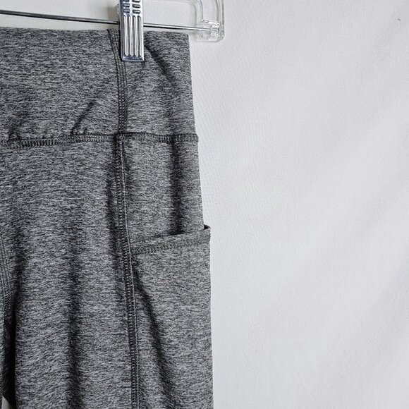 Women's X BY GOTTEX Crop Leggings Pocket GRAY BLACK size XS Athletic Athleisure - Picture 3 of 8